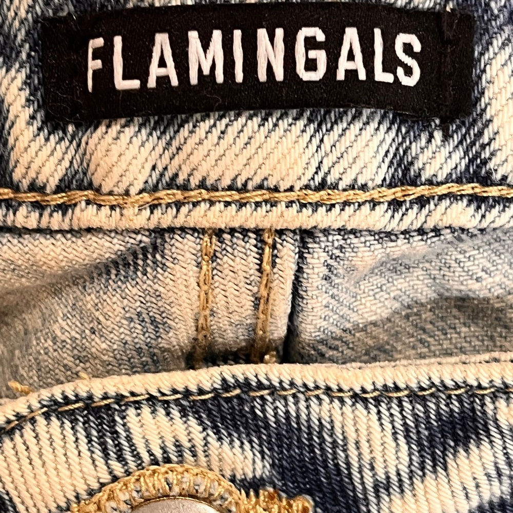 Flamingals Ripped Light Denim Flare Jeans XL NWT - Picture 7 of 11
